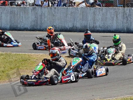 CON UN ACTO A BENEFICIO SE CORRE LA SEGUNDA FECHA DEL KARTING REGIONAL